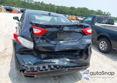 2014 Ford Fusion Titanium z USA, uszkodzony, nr VIN 3FA6P0K95ER281792